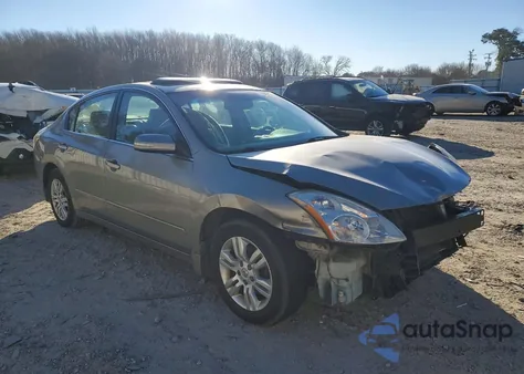 2011 Nissan Altima Base z USA, uszkodzony, nr VIN 1N4AL2AP5BN419069